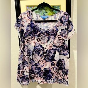 Vera Wang for Kohl’s dressy T-shirt